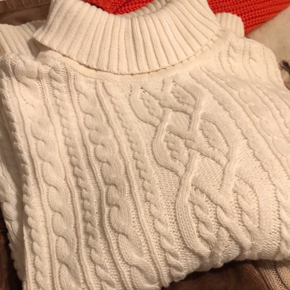 Croft&Barrow Turtleneck Sweater - Picture 5 of 13